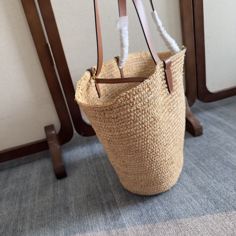 Ce1i*e bucket bags